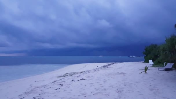 Vista Deslumbrante Pôr Sol Oceano Índico Maldivas Água Azul Céu — Vídeo de Stock