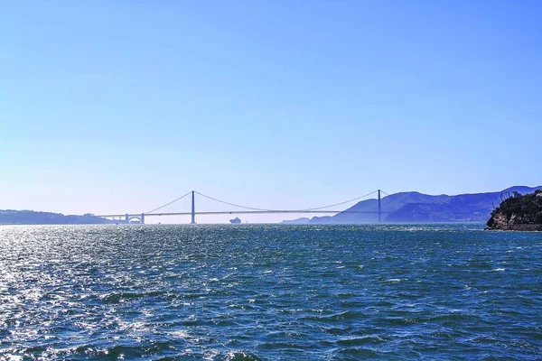 Wunderschöne Goldene Torbrücke Auf Blauem Himmel Hintergrund San Francisco Kalifornien — Stockfoto