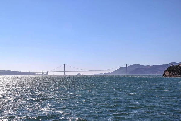 Wunderschöne Goldene Torbrücke Auf Blauem Himmel Hintergrund San Francisco Kalifornien — Stockfoto