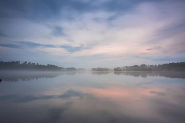 Superbe Vue Sur Brouillard Coucher Soleil Sur Lac Jour Été — Photo