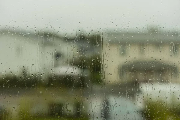 Vista Gotas Chuva Correndo Vidro Janela Bela Natureza Fundos — Fotografia de Stock