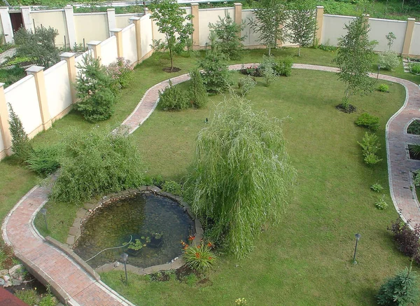 Magnífica Vista Del Exterior Jardín Privado Diseño Paisaje Estanque Piscina — Foto de Stock