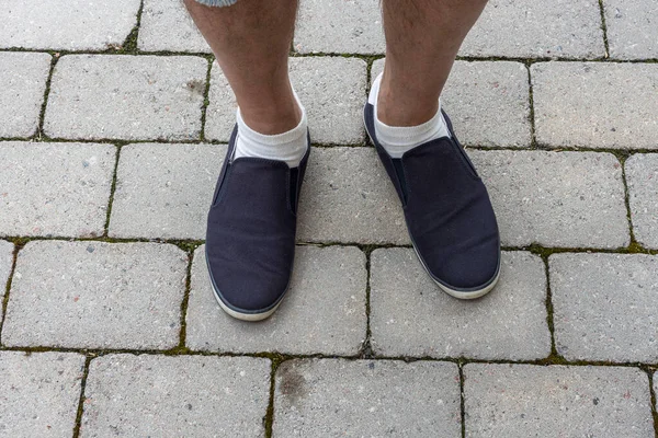 View Male Feet Black Sneakers Gray Paving Slabs Summer Men — Stock Photo, Image