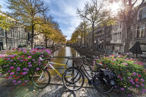 Two Bicycle Parked Bridge Canal Autumn Lights Early Sunset Hague — Stock Photo, Image