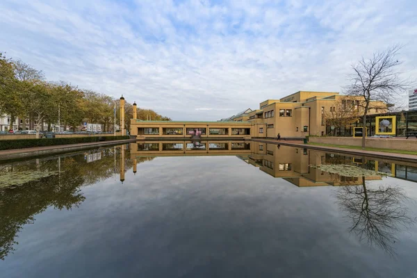 Hague Novembro 2018 Reflexão Água Museu Município Chamado Museon Haia — Fotografia de Stock