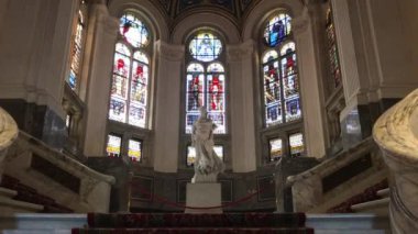 Lahey, 2 Temmuz 2018 - barış Sarayı, Uluslararası Adalet Divanı, Birleşmiş Milletler asıl yargı organı koltuk Main Hall merdiven