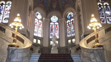 Lahey, 2 Temmuz 2018 - barış Sarayı, Uluslararası Adalet Divanı, Birleşmiş Milletler asıl yargı organı koltuk Main Hall merdiven