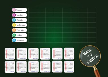 Haftalık okul planlamacısı 2021 yılı için net bir takvim gösteriyor. Hepsi yeşil karatahta arka planında..