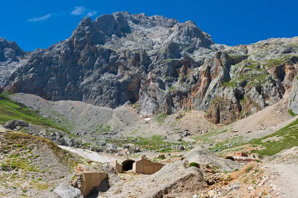 Entre Vallées Montagnes Trouvent Les Vestiges Mine Las Manforas Almanzora — Photo