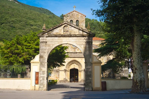 Fasády Vnější Kamenné Podloubí Kostela Santa Mara Puerto Románský Gotický — Stock fotografie