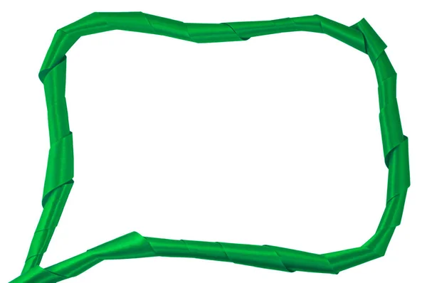 Πράσινη Σατέν Κορδέλα Στοιβάζονται Ένα Πλαίσιο Τρεις Στρογγυλεμένες Γωνίες Απομονωμένο — Φωτογραφία Αρχείου