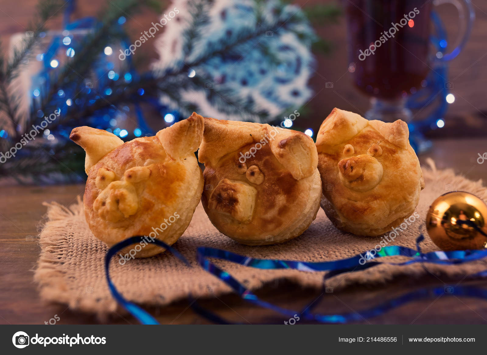 Three Baked Heads Puff Pastry Piglets Edible Symbol 201 Next