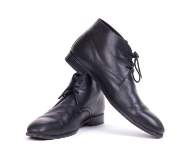 Beyaz bir arka plan üzerinde izole pahalı resmi Ayakkabı