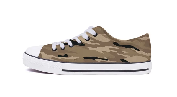 Neuer Turnschuh Isoliert Auf Weißem Hintergrund Camouflage — Stockfoto