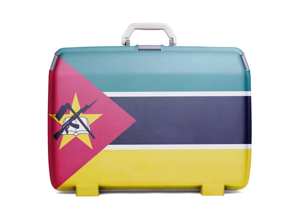 Gebrauchter Kunststoffkoffer Mit Flecken Und Kratzern Bedruckt Mit Fahne Mosambik — Stockfoto