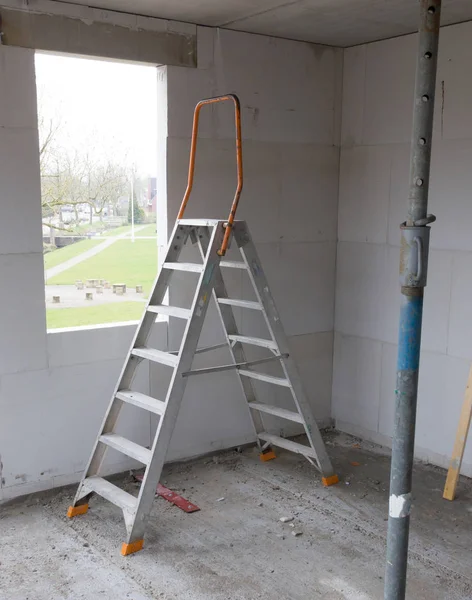 Bouwterrein Met Een Huis Onder Bouw Nederland Kleine Ladder — Stockfoto