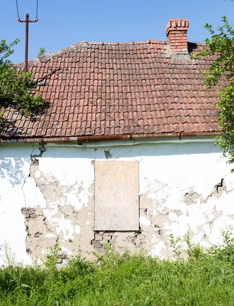 Broken Window Abandoned House Romania — Stock Photo, Image