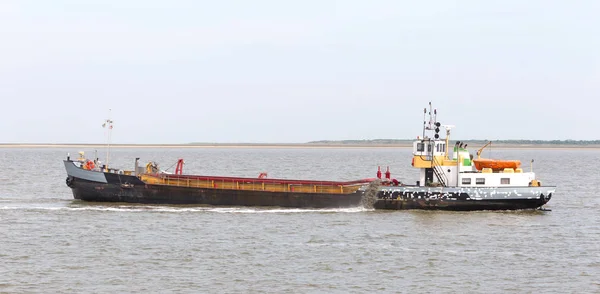 Sandbaggerboot Das Sich Von Der Küste Entfernt Sand Pumpen Wattenmeer — Stockfoto