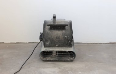 Bir kat, Kapalı kurutma için büyük blower