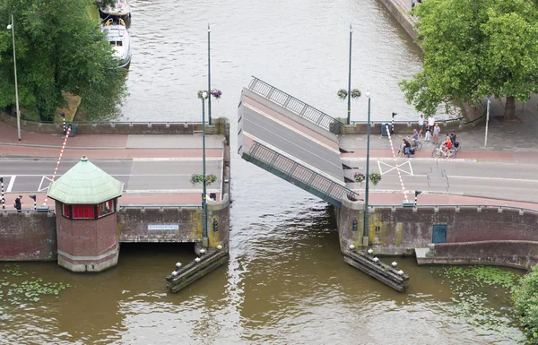 2018 Leeuwarden Netherlands June 2018 Open Bridge Dutch Waterways Tourist — 스톡 사진