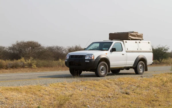 Pickup Truck Rooftop Tent Driving Botswana — Stock Photo, Image
