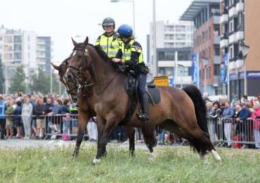 Leeuwarden, Hollanda, 19 Ağustos, 2018: 2018, Leeuwarden, Hollanda dünya kültür başkenti Hollanda polisi.