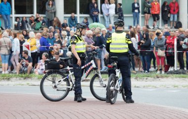 Leeuwarden, Hollanda, 19 Ağustos, 2018: 2018, Leeuwarden, Hollanda dünya kültür başkenti Hollanda polisi.