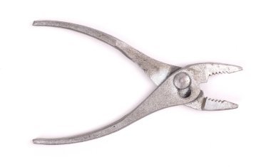Metal pense, beyaz arka planda izole edilmiş.