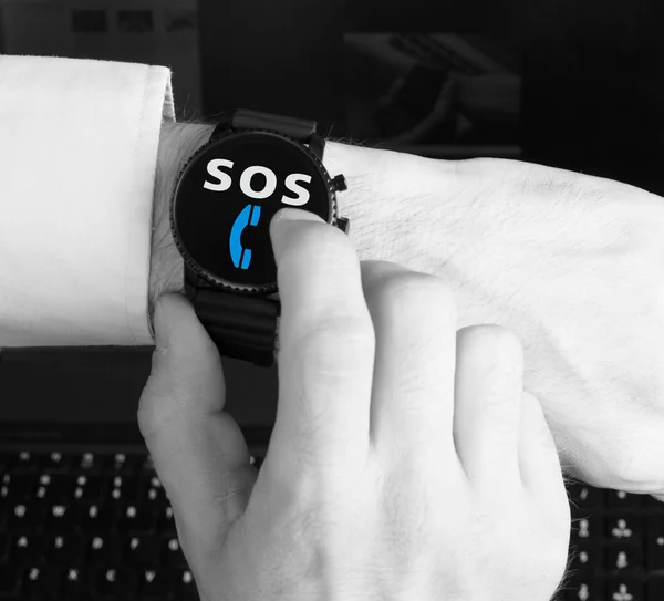 Smartwatch preto isolado, SOS — Fotografia de Stock
