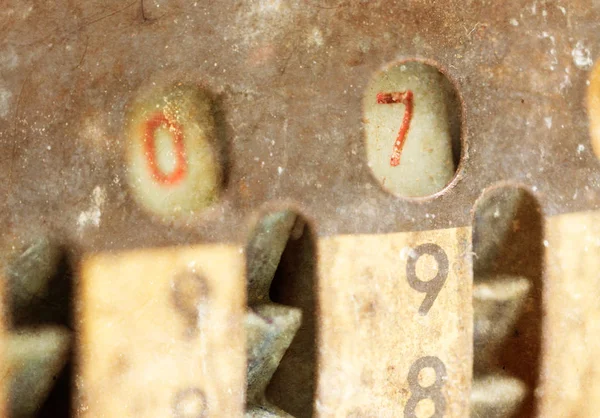 Vintage manuelle Fügemaschine isoliert - 7 — Stockfoto