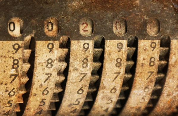 Vintage manual adding machine isolated - 200 — Stock Photo, Image