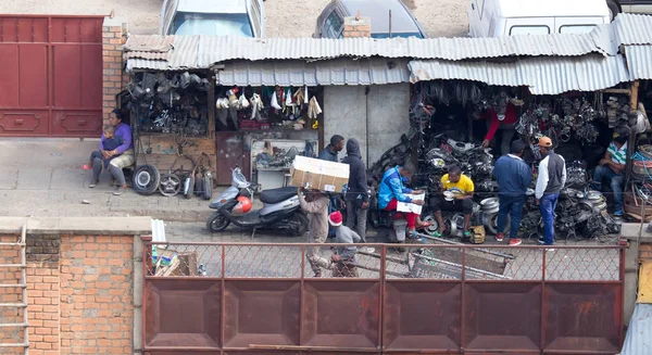 Antananarivo, Madagaskar - 22 Juli 2019: Sibuk jalan-jalan selama — Stok Foto