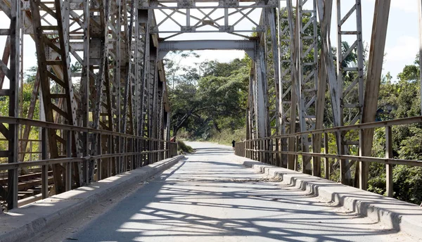 Railroad bridge in Madagascar — Stock Photo, Image