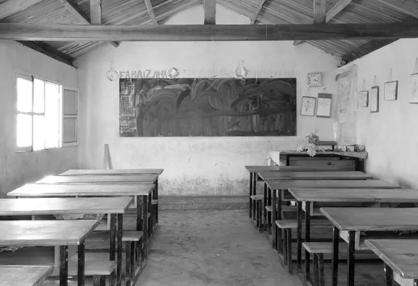 Madagaskarské školy, prázdná učebna — Stock fotografie