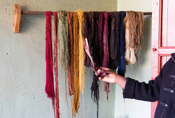 Traditional silk factory — Stock Photo, Image