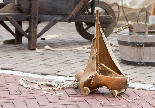 Eski Hollanda takunyası bir oyuncak haline — Stok fotoğraf