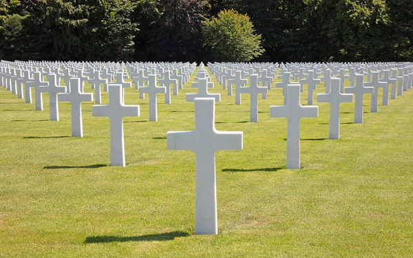 Righe Tombe Nel Cimitero Mlitario Americano Lussemburgo — Foto Stock