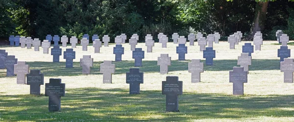 Luksemburg Luksemburg Lipca 2020 Groby Cmentarzu Wojennym Sandweiler Luksemburgu — Zdjęcie stockowe