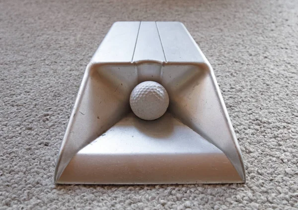 Mini Golf Interior Matando Tiempo Con Pequeño Juego —  Fotos de Stock