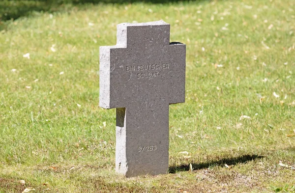 Люксембург Люксембург Июля 2020 Года Могила Немецком Военном Кладбище Сандвайлер — стоковое фото
