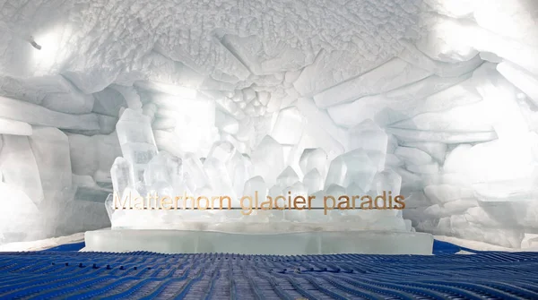 Swiss Glacier Cave Matterhorn Mountain Matterhorn Glacier Paradise — Stock Photo, Image