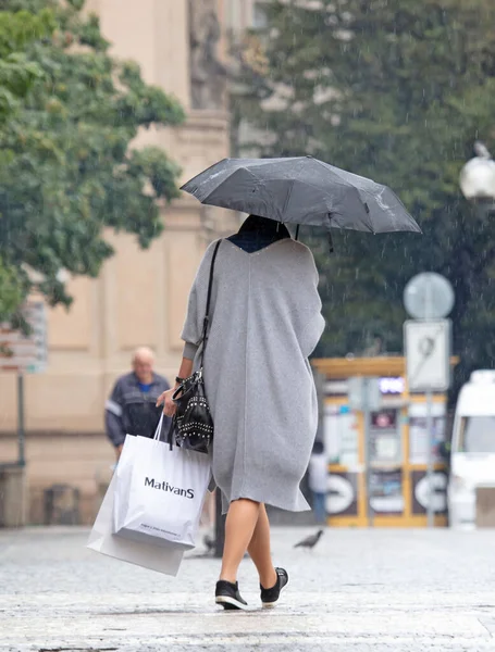 Prague Czech Republic July 2020 Woman Shopping Prague City Walking — Stock Photo, Image