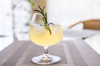 Festival meyve tablosu, içecekler, meyve dilimlenmiş, yüksek yaz, şeftali, tatlı kiraz, çilek, kiraz, atıştırmalıklar, tatlılar