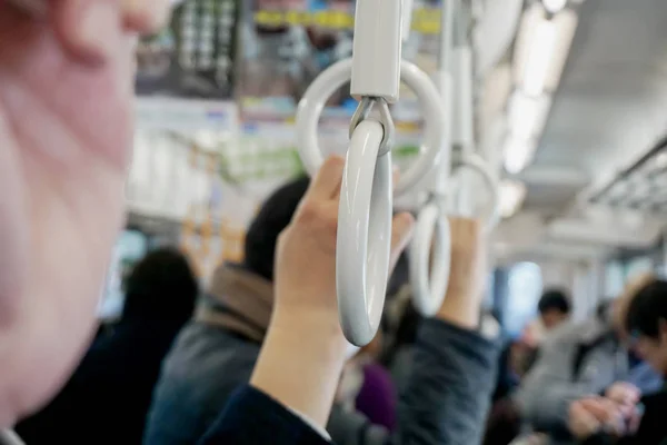 Mão Perto Laço Alça Retenção Humana Uma Manhã Metrô Fundo — Fotografia de Stock