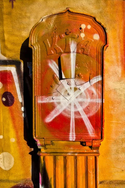 Oslo Października Wibrujący Graffiti Sztuka Ulicy Obejmujące Ścianę Hydrantu Października — Zdjęcie stockowe