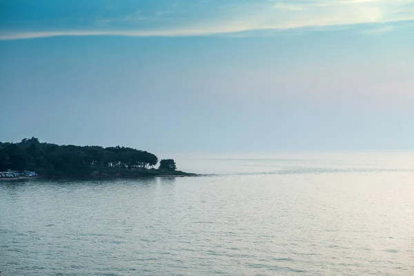 Prachtig Uitzicht Zonsondergang Zee Bij Schemering — Stockfoto