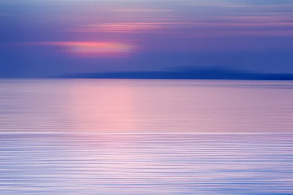 Motion Blurred Background Refraction Water Panoramic Dramatic View Infinity Sunset — Stock Photo, Image