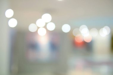 Sanat galerisi veya müzesi Bokeh ile soyut bulanık arkaplan.