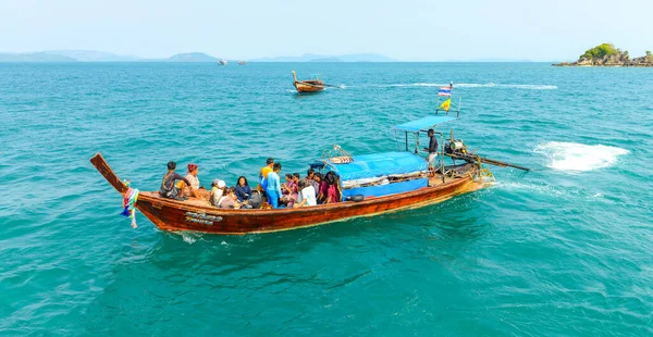 Phuket Thailand Mart 2015 Phuket Adasında Andaman Denizi Nin Mavi — Stok fotoğraf
