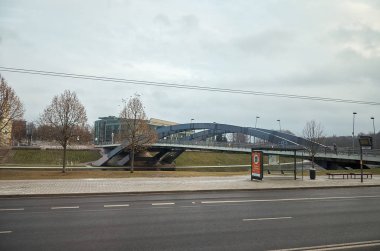 Litvanya. Vilnius. Vilnius sokak Nehri üzerinde köprü. 31 Aralık 2017
